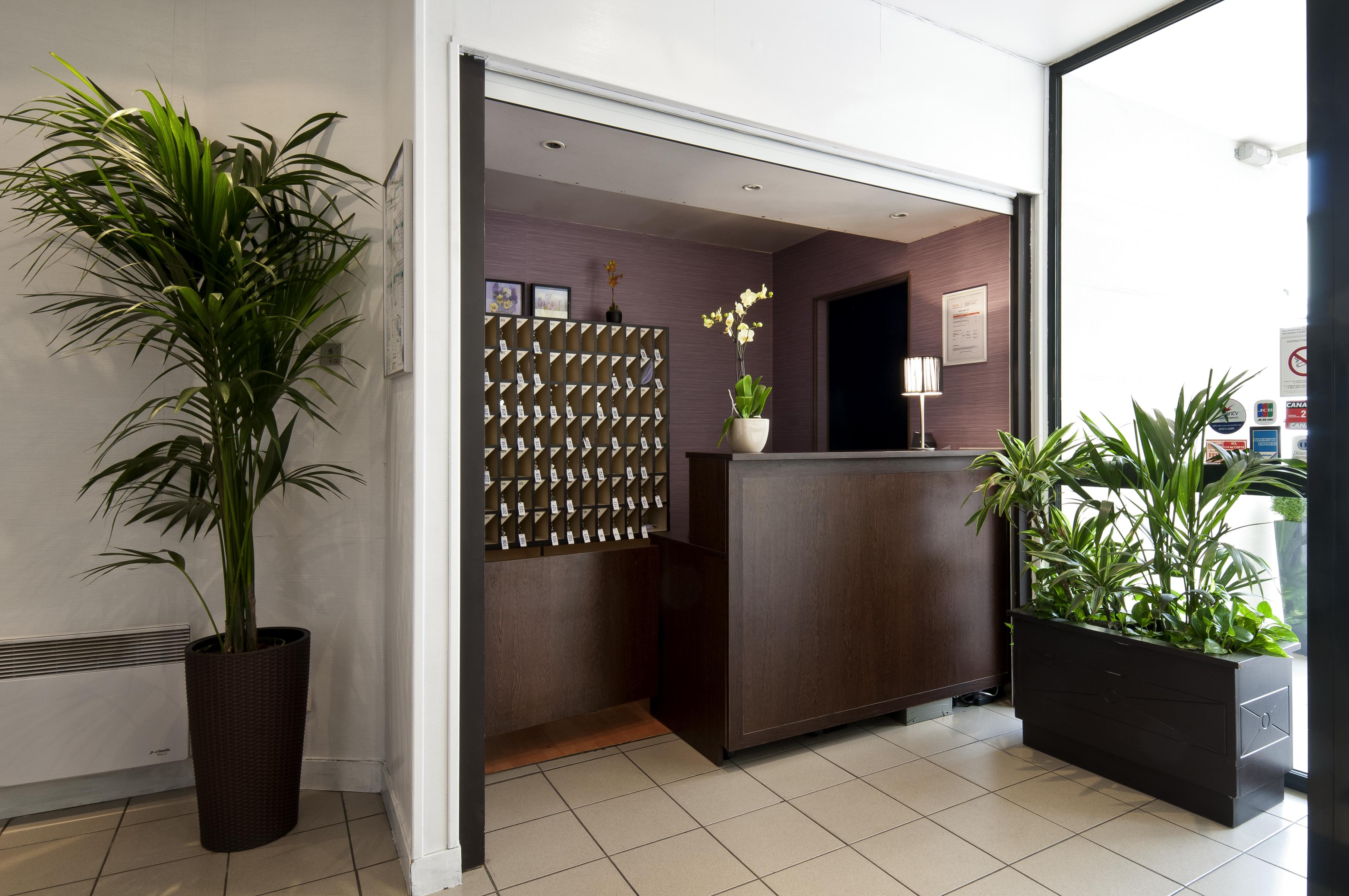 Aparthotel Adagio Access Paris Vanves - Porte De Versailles Exterior photo